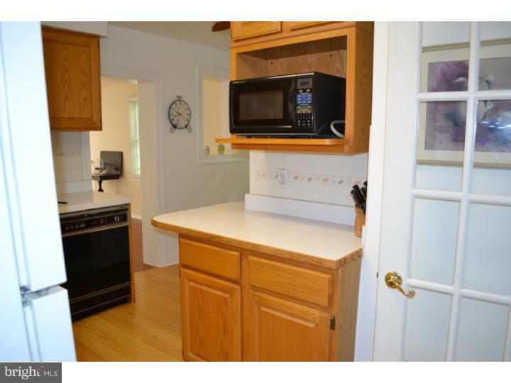 735 East Manoa Road Havertown, PA 19083 - Photo 7 of 16