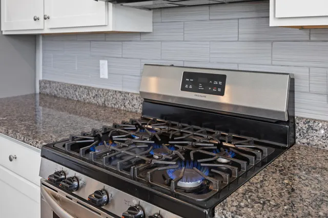 $2,500 | 159 Greenwich Drive, Summerville, SC 29486