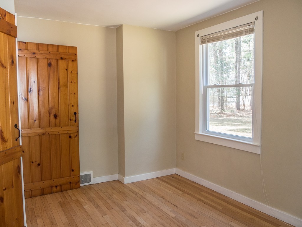 20 Hopkins Road Westfield, MA 01085 - Photo 9 of 22 Gallery Image 9