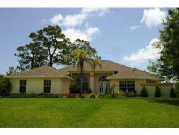 4413 Long Lake Road Melbourne, FL 32934 - Photo 1 of 6 Primary Photo