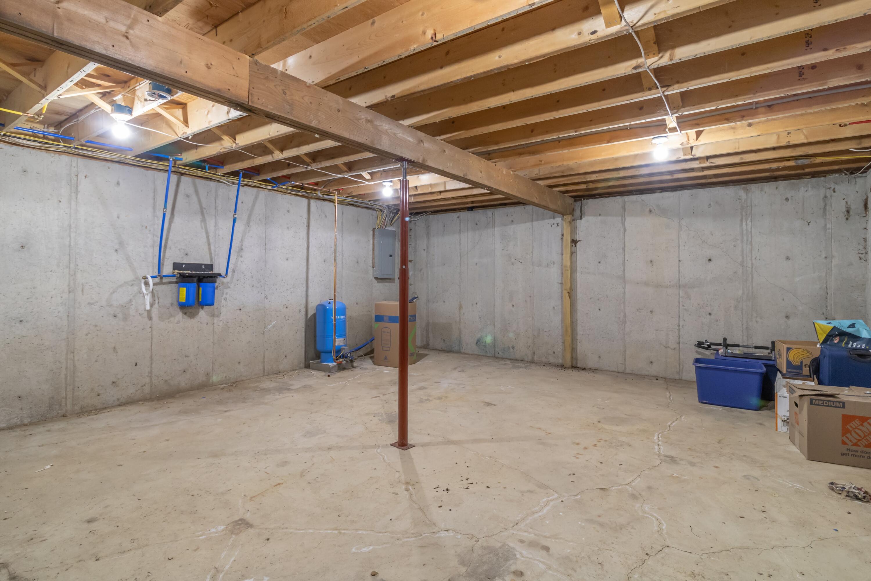1016 River Road Bucksport, ME 04416 - Photo 32 of 43 Basement