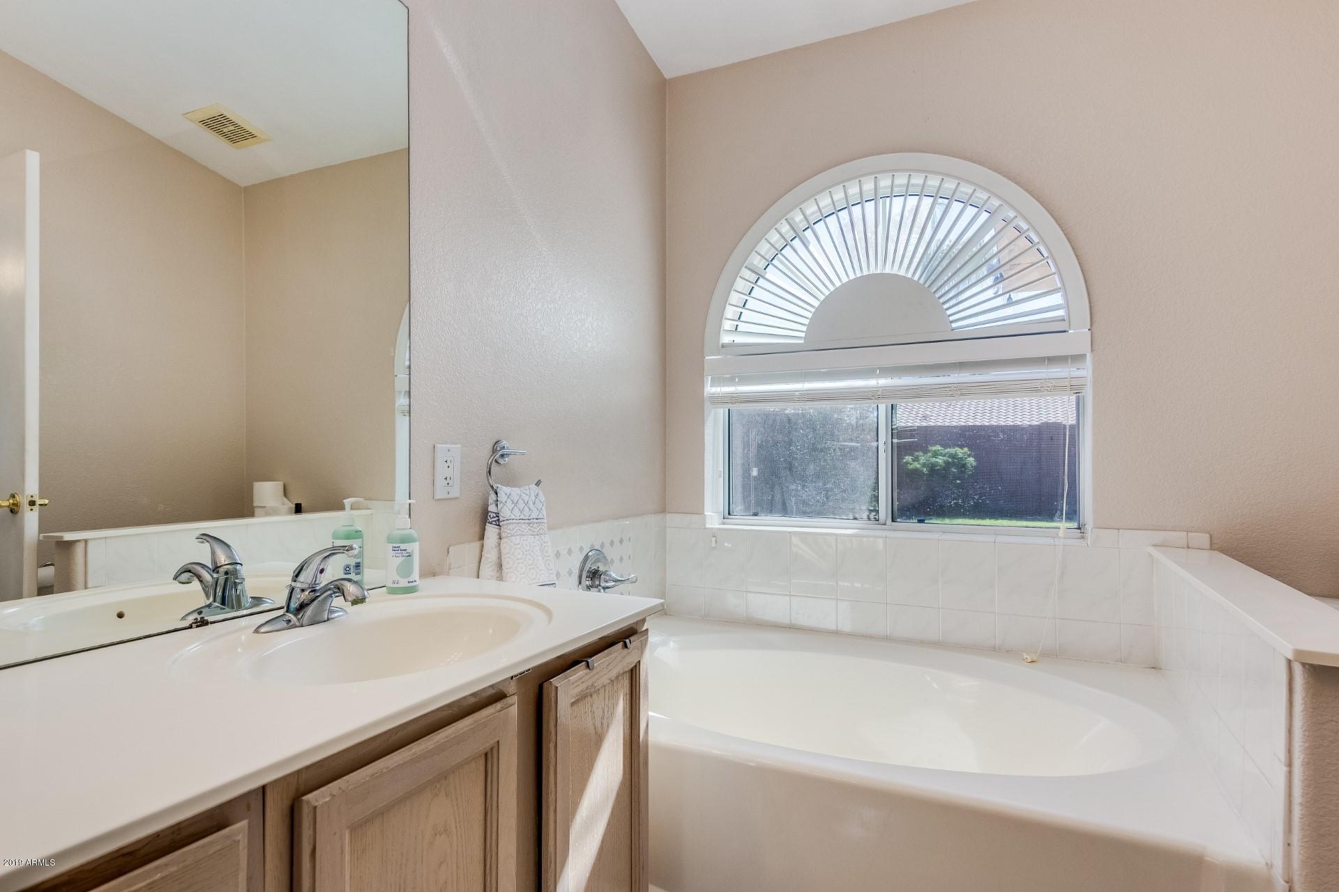 201 West Marco Polo Road Phoenix, AZ 85027 - Photo 16 of 22 0016-Marco Polo (16)