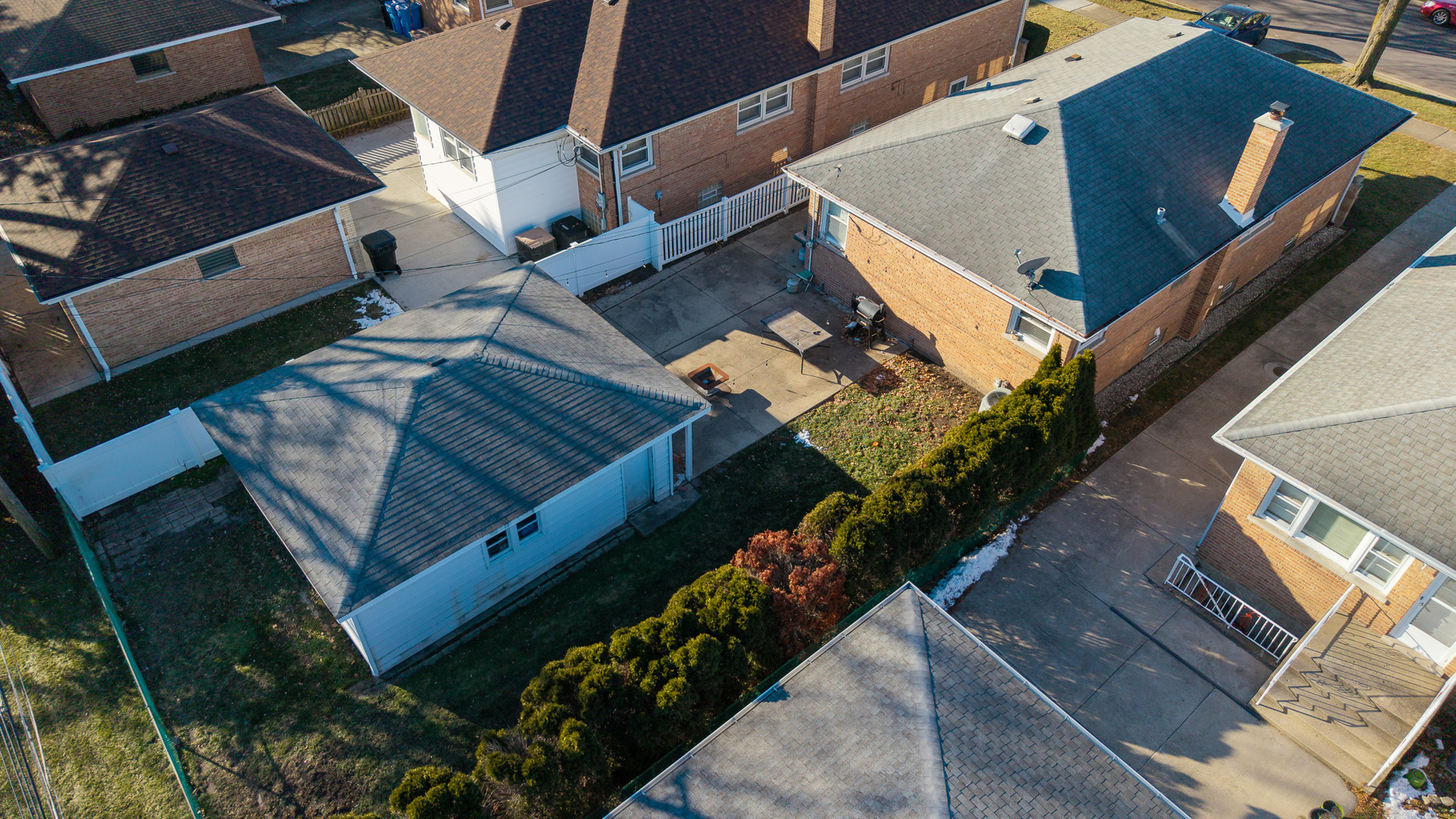 4941 North Normandy Avenue Chicago, IL 60656 - Photo 31 of 35 an aerial view of a house