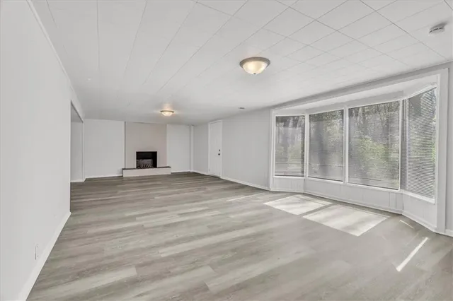 $315,000 | 1484 Hemlock Drive, Liberty, MO 64068