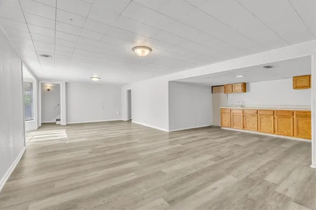 $315,000 | 1484 Hemlock Drive, Liberty, MO 64068