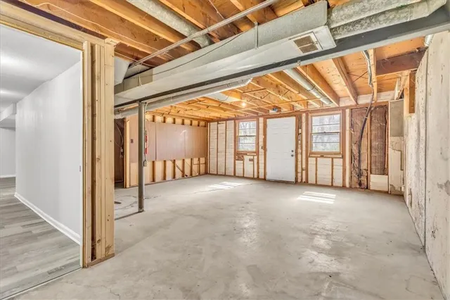 $315,000 | 1484 Hemlock Drive, Liberty, MO 64068