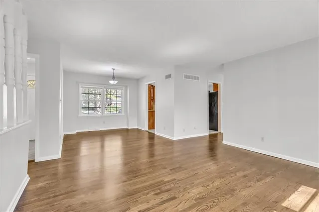 $315,000 | 1484 Hemlock Drive, Liberty, MO 64068