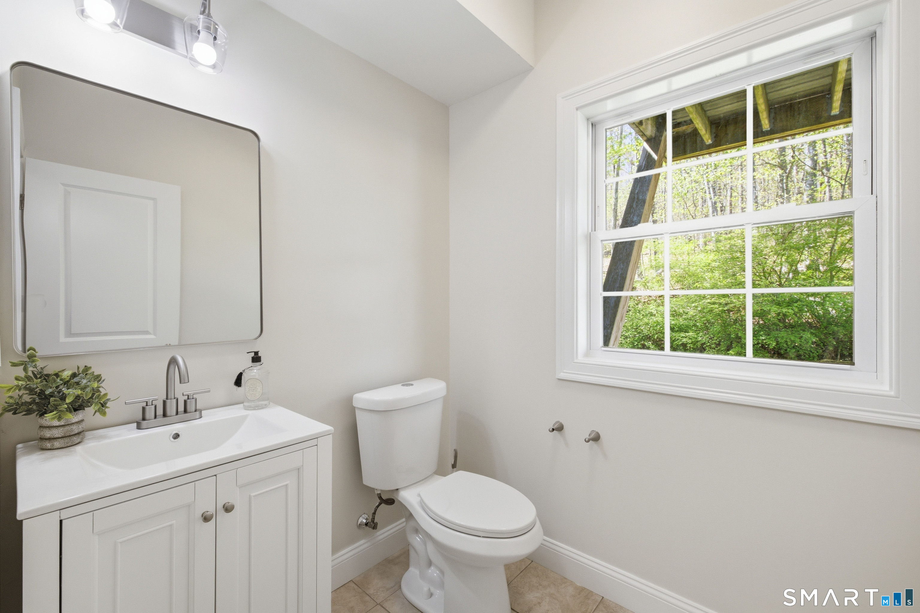 28 Armstrong Road, Unit C13 Coventry, CT 06238 - Photo 20 of 33