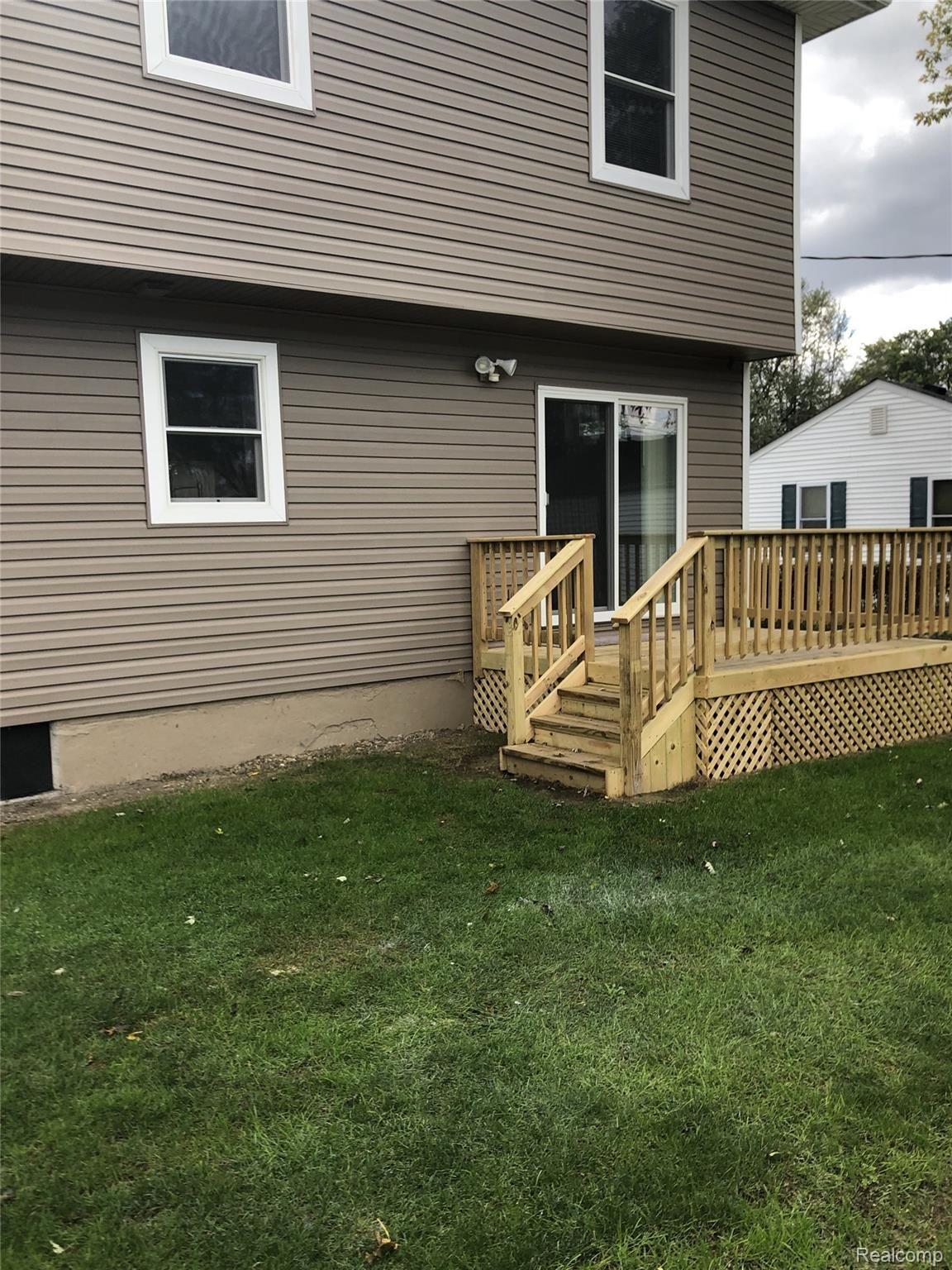 21510 Wick Road Taylor, MI 48180 - Photo 4 of 19 4.jpg