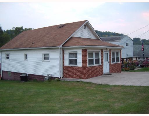 8523 Noblestown Road McDonald, PA 15057 - Photo 1 of 3 Exterior Front.