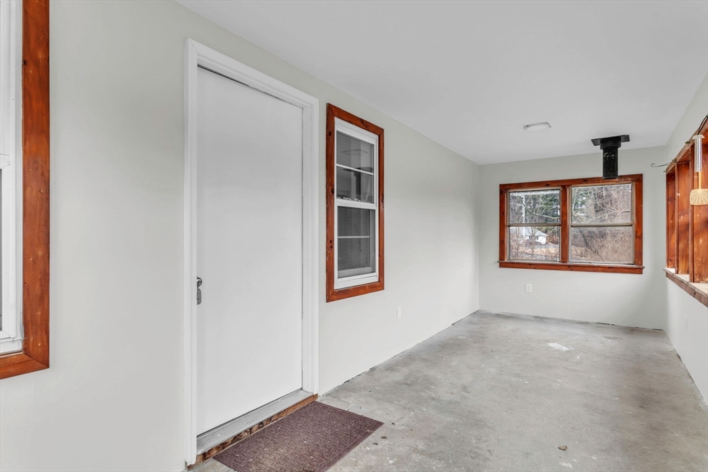 140 Greenwich Plains Road Ware, MA 01082 - Photo 8 of 42 an empty room with windows and closet