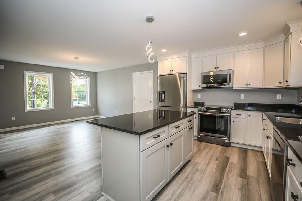 157 Brooks Road Templeton, MA 01468 - Photo 2 of 22 Gallery Image 2