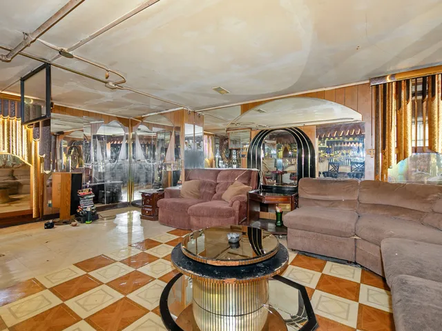 $249,000 | 1413 North Long Avenue, Chicago, IL 60651