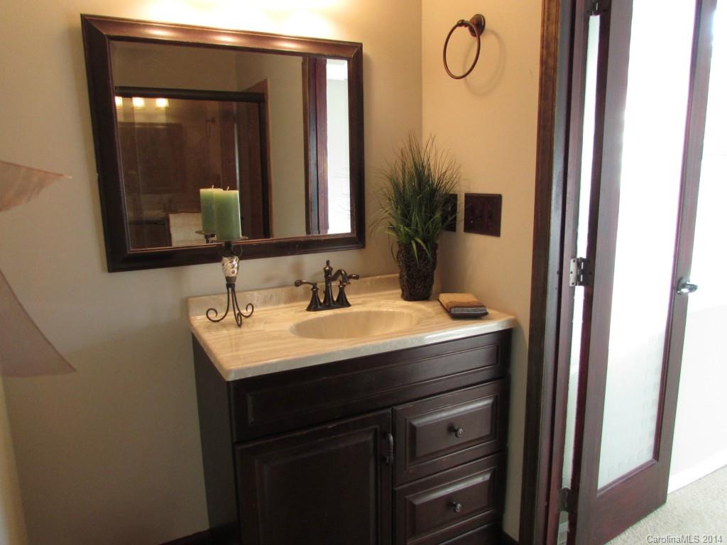 11070 Painted Tree Road Charlotte, NC 28226 - Photo 14 of 21 Gallery Image 14