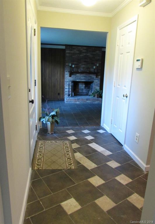 11070 Painted Tree Road Charlotte, NC 28226 - Photo 3 of 21 Gallery Image 3