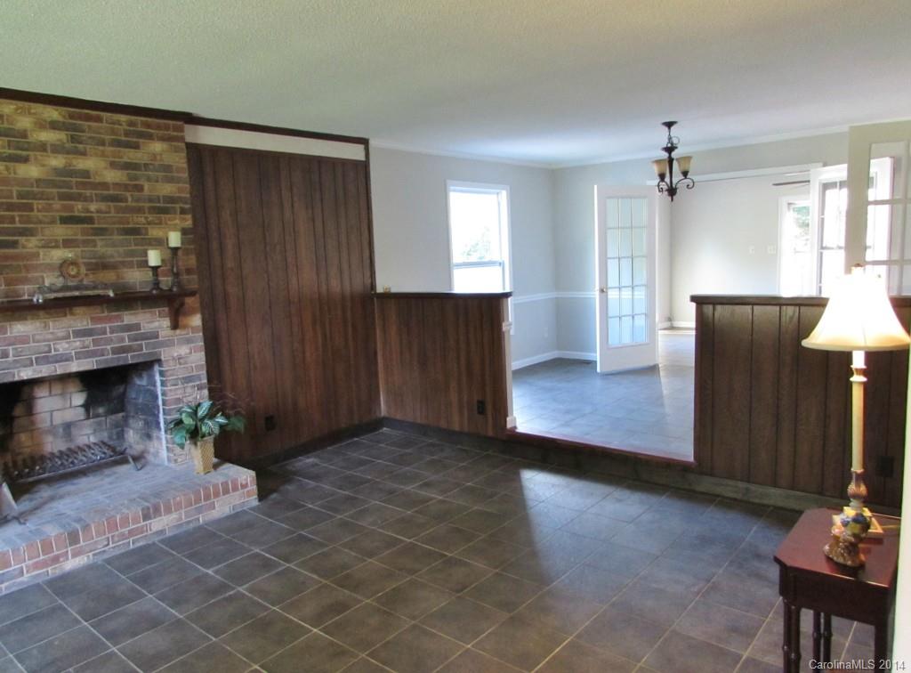 11070 Painted Tree Road Charlotte, NC 28226 - Photo 4 of 21 Gallery Image 4