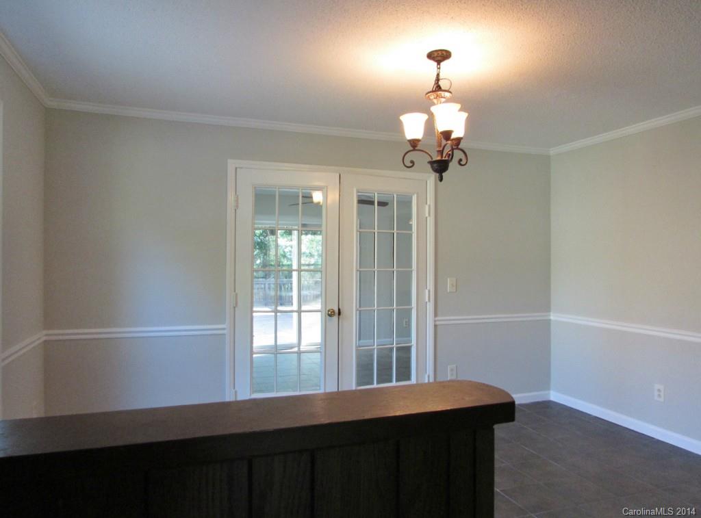 11070 Painted Tree Road Charlotte, NC 28226 - Photo 9 of 21 Gallery Image 9