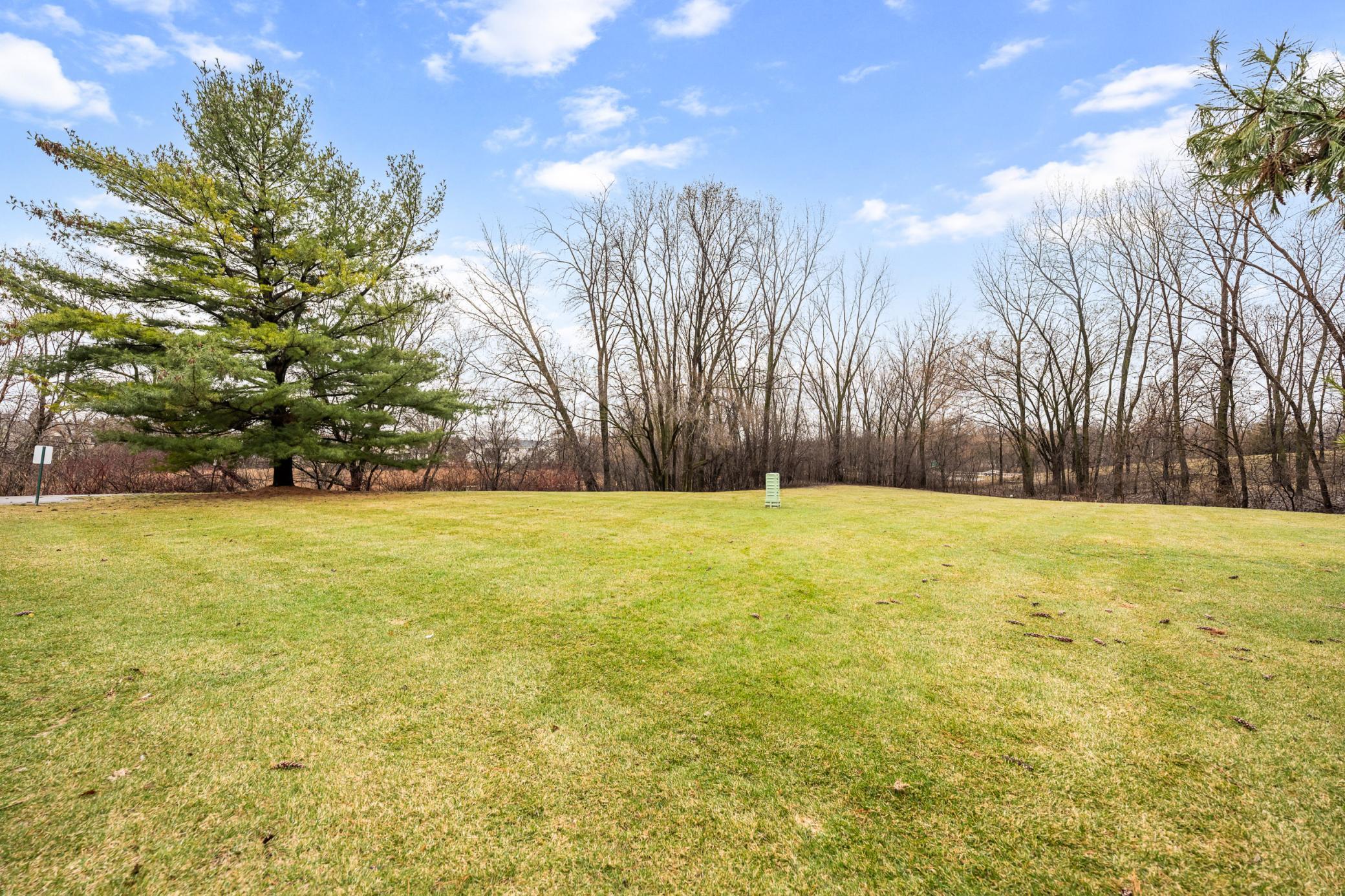 1658 Helena Road North Oakdale, MN 55128 - Photo 20 of 27