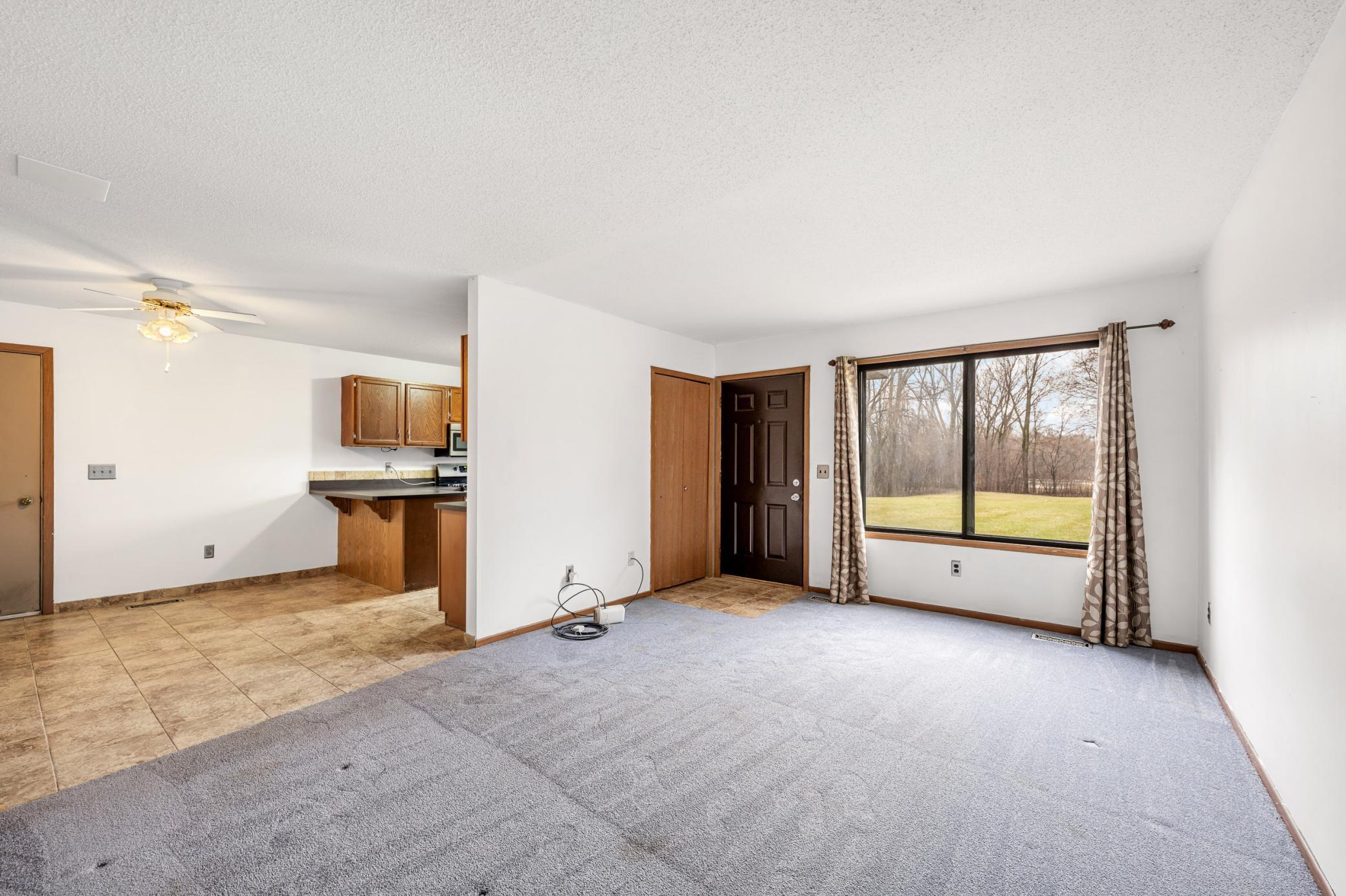 1658 Helena Road North Oakdale, MN 55128 - Photo 2 of 27