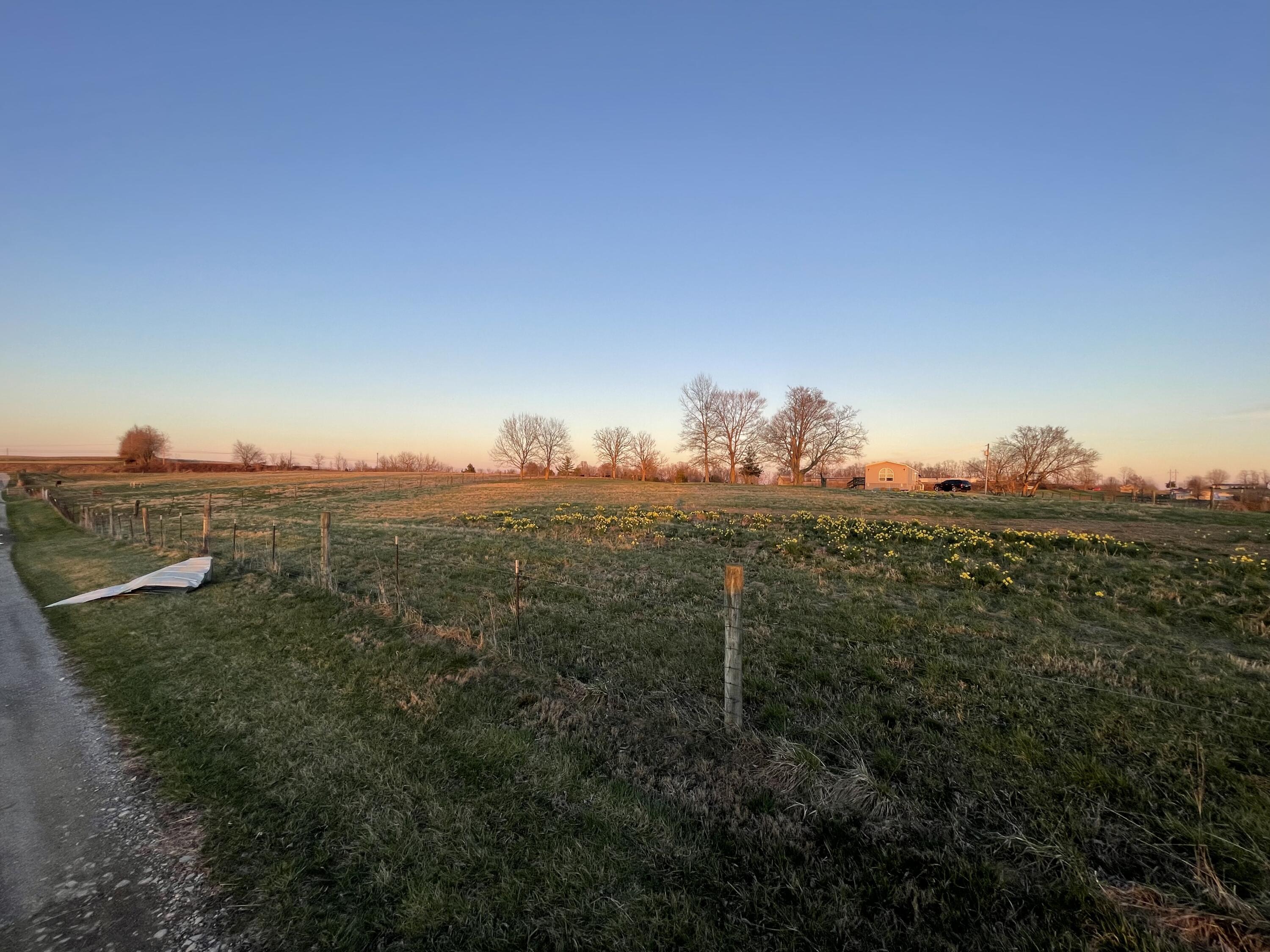 4137 Lexington Road Lancaster, KY 40444 - Photo 3 of 7 99319E76-C6FD-4E12-9852-8563C531A2AE