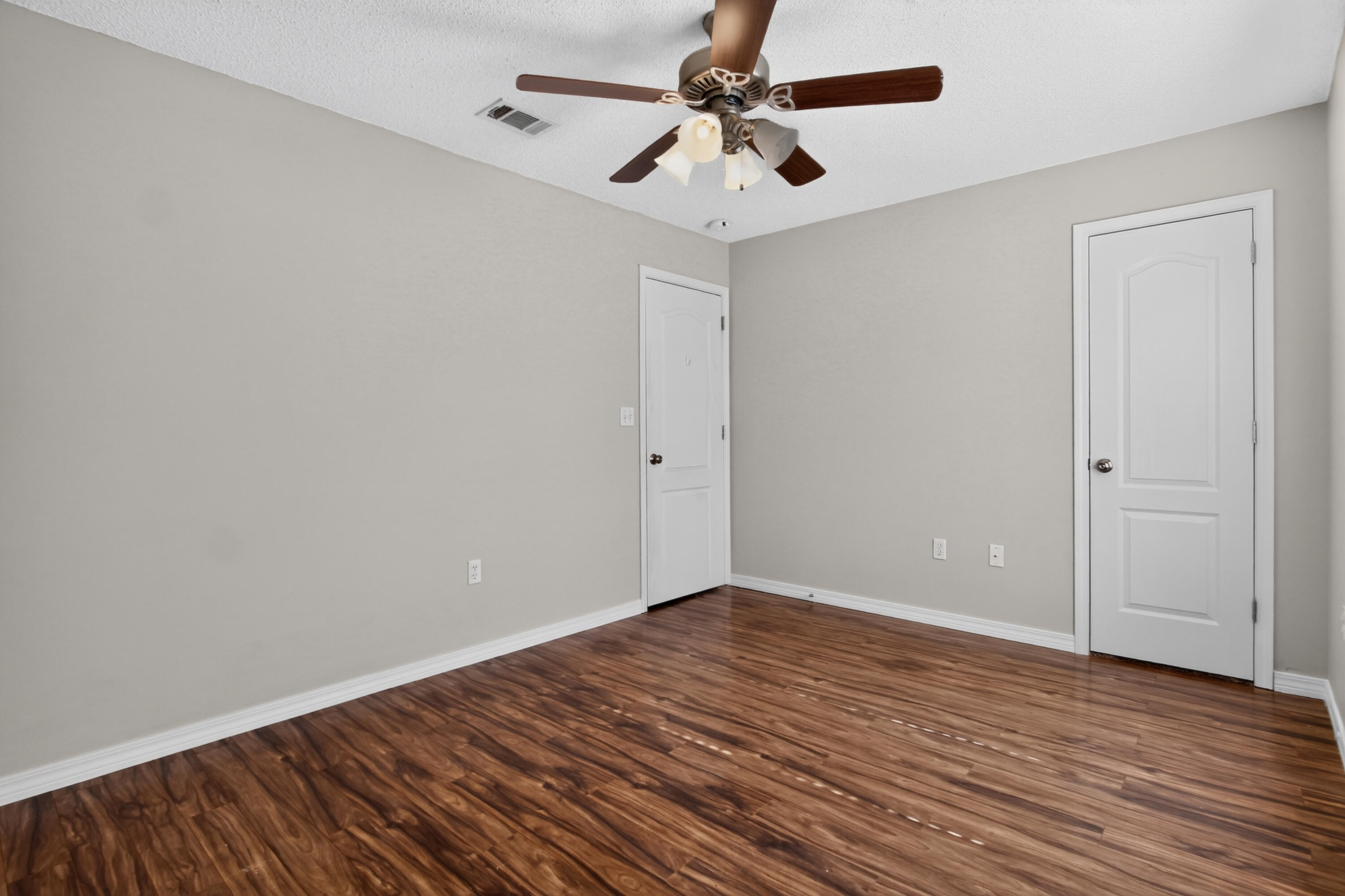 3151 Forrest Avenue Crestview, FL 32539 - Photo 15 of 28 IMG_3613