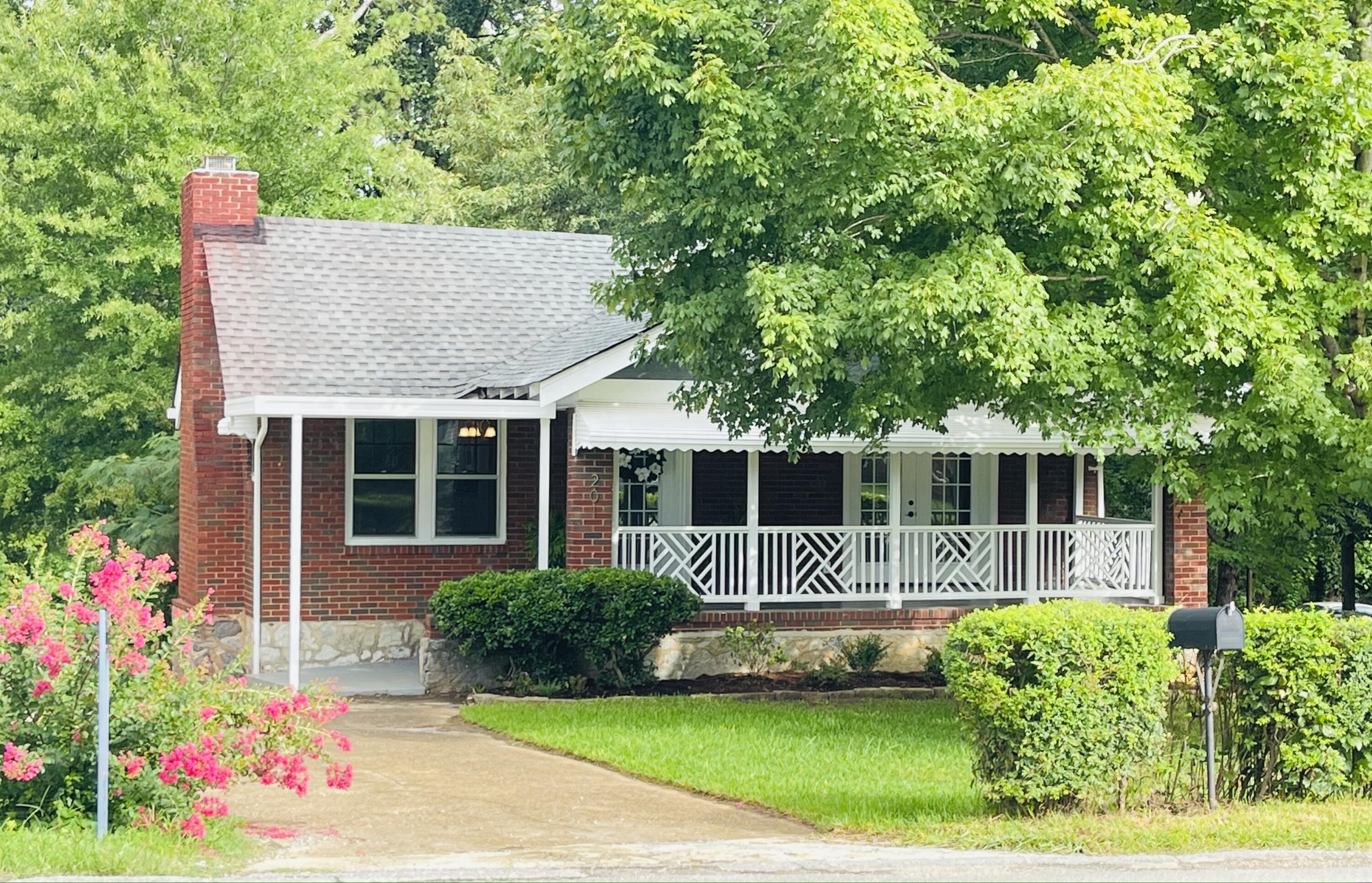 201 McBrien Road Chattanooga, TN 37411 - Photo 1 of 16 201 McBrien Rd.