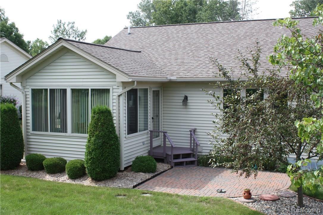 1450 River Road, Unit 22 St. Clair, MI 48079 - Photo 3 of 21 IMG_9412.JPG