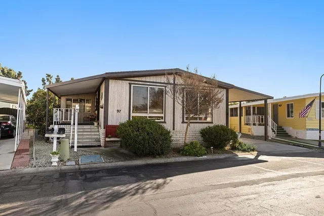 $305,900 | 276 North El Camino Real, Unit 97, Oceanside, CA 92058