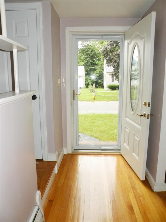 Front Entry says Welcome Home