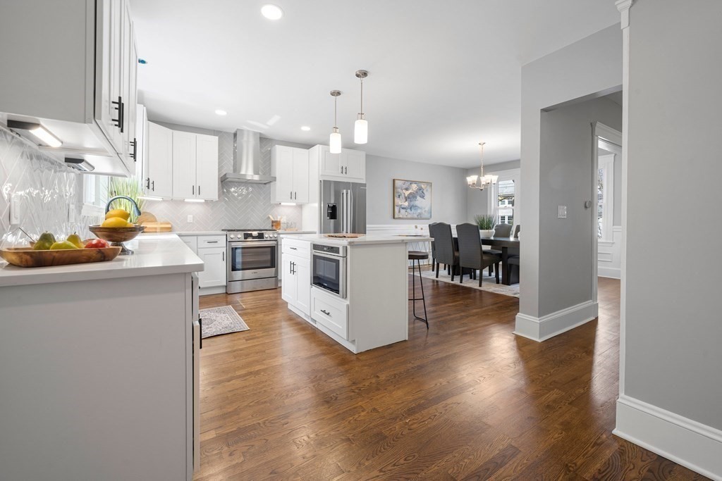 52 Rural Avenue Medford, MA 02155 - Photo 5 of 27 Gallery Image 5