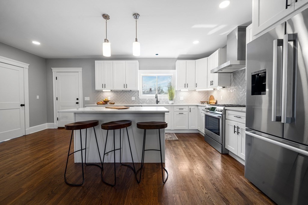 52 Rural Avenue Medford, MA 02155 - Photo 7 of 27 Gallery Image 7