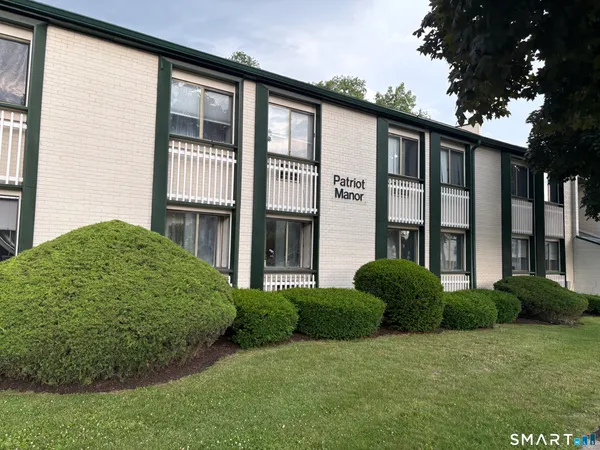 $149,000 | 34 Patriot Drive, Unit A1, Danbury, CT 06810