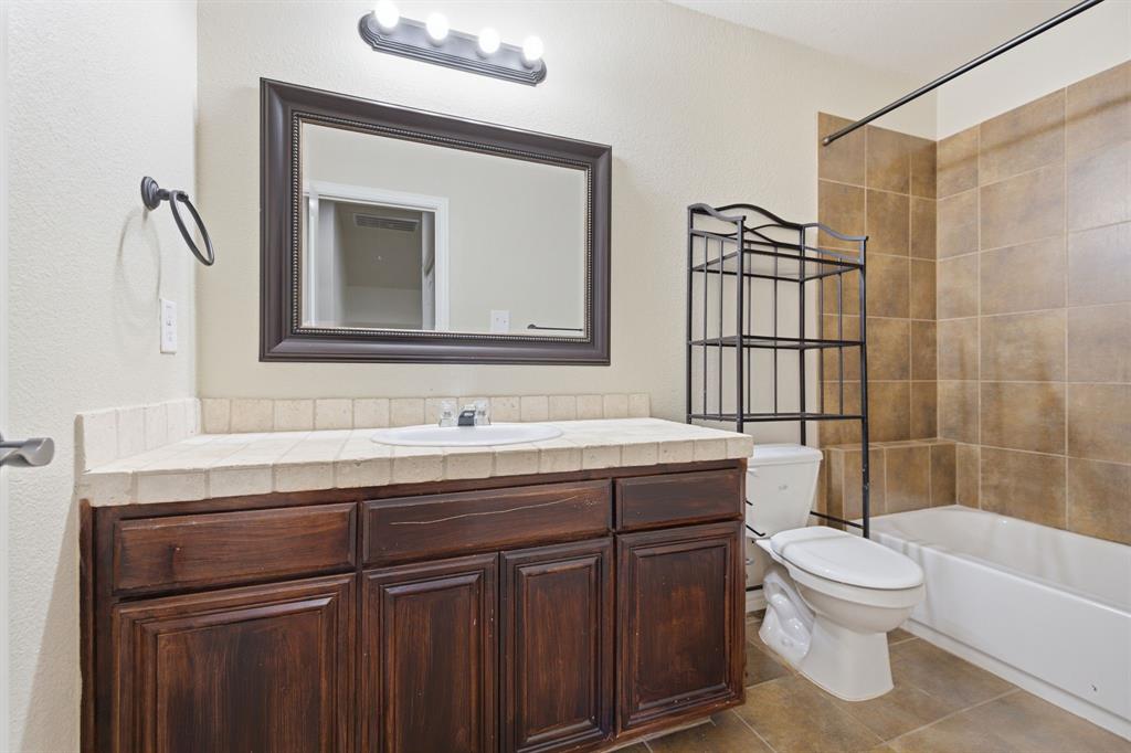 237 Corinna Court Hurst, TX 76053 - Photo 28 of 32