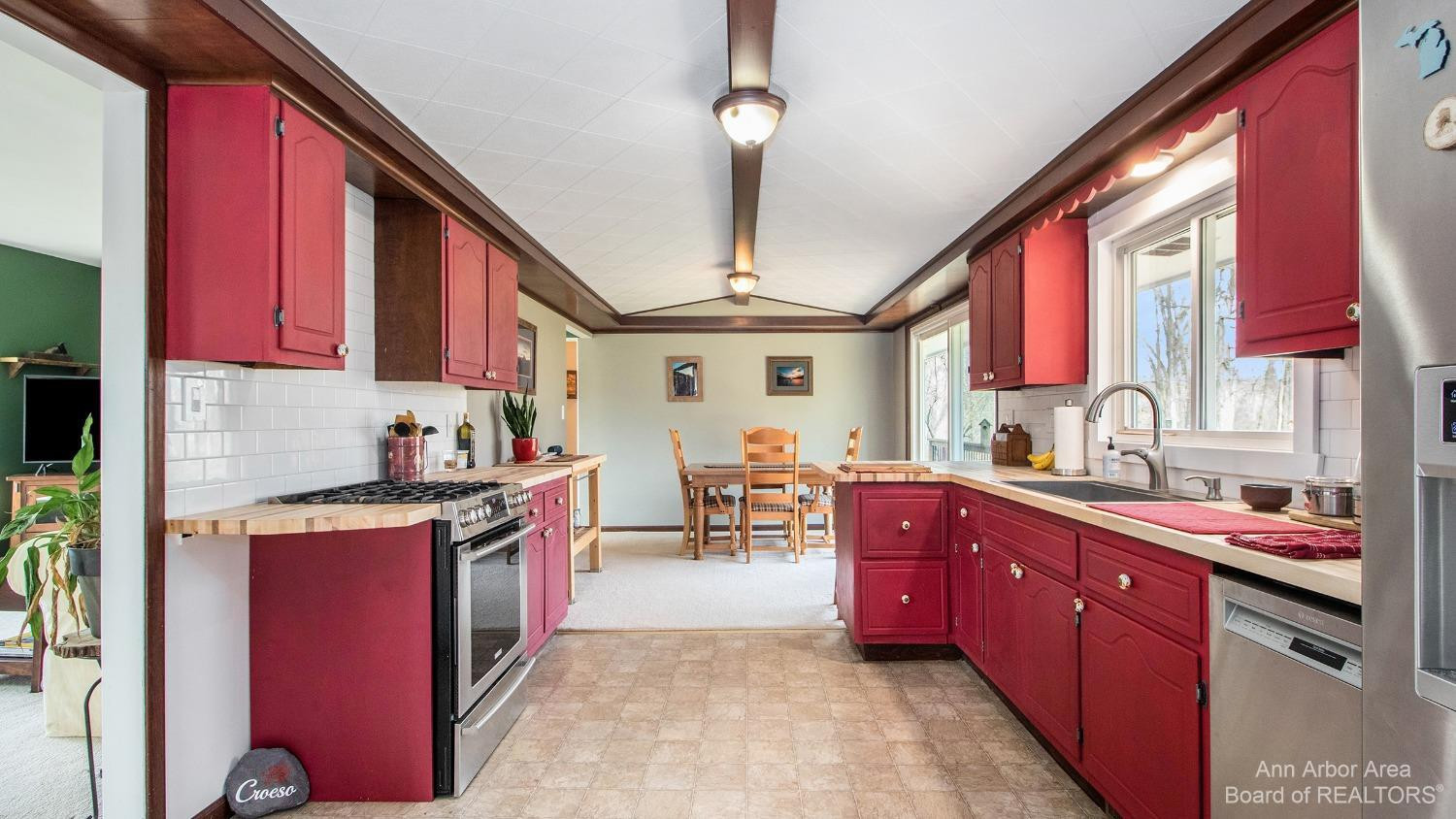 6985 Warren Road Ann Arbor, MI 48105 - Photo 11 of 32 Photo 11