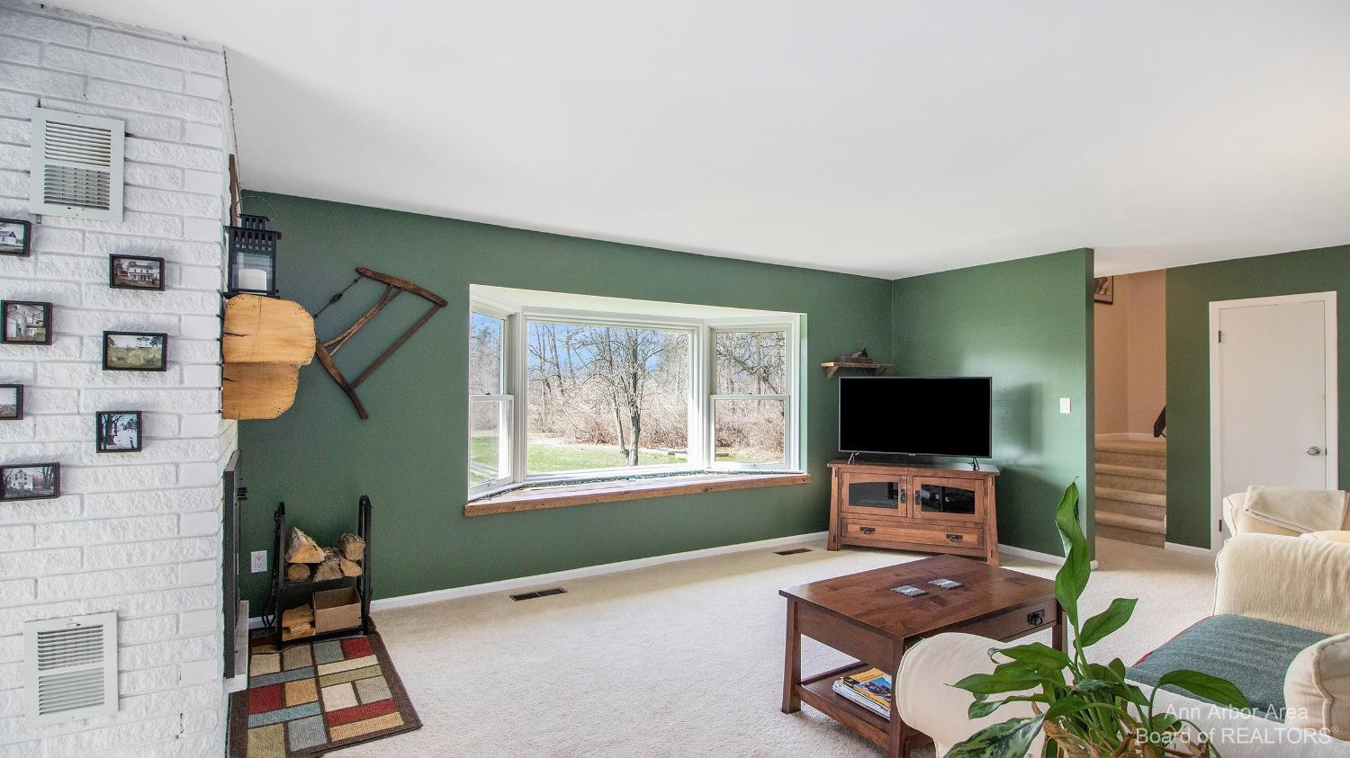6985 Warren Road Ann Arbor, MI 48105 - Photo 7 of 32 Photo 7