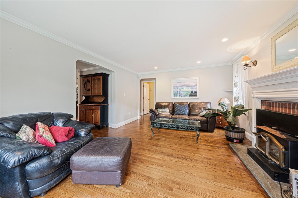 57 Century Road Weymouth, MA 02190 - Photo 20 of 42 Gallery Image 20