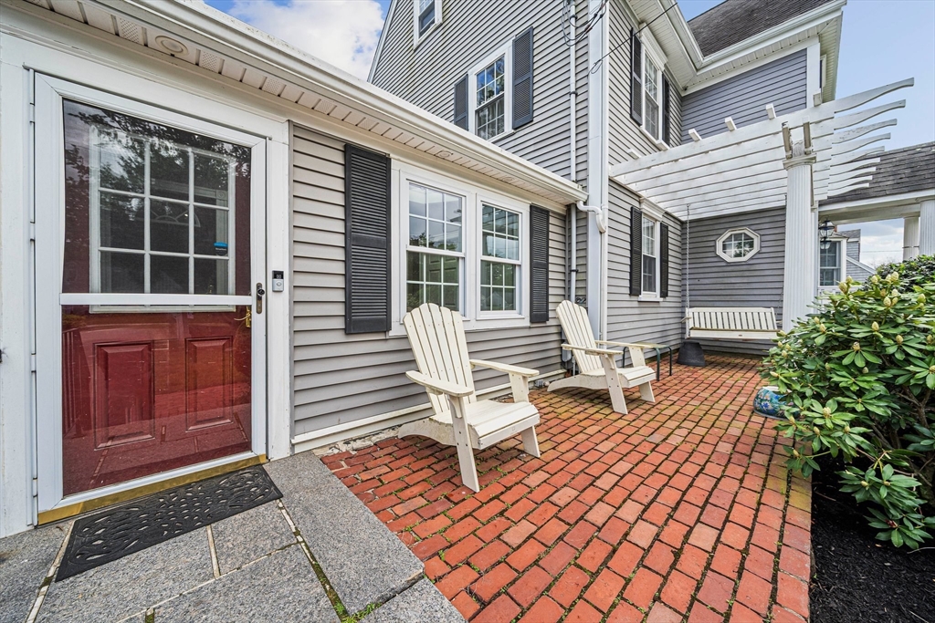 57 Century Road Weymouth, MA 02190 - Photo 5 of 42 Gallery Image 5