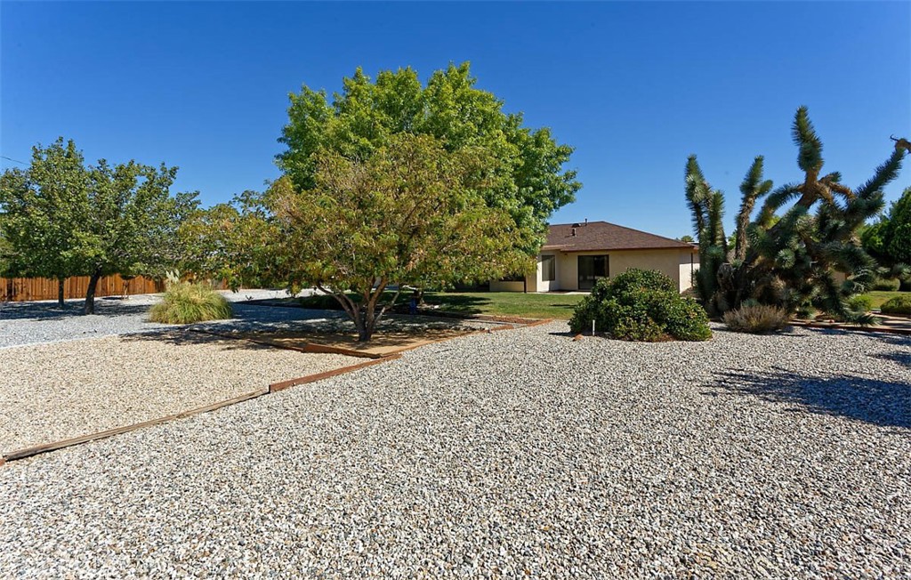 13564 Quapaw Road Apple Valley, CA 92308 - Photo 44 of 52 Backyard