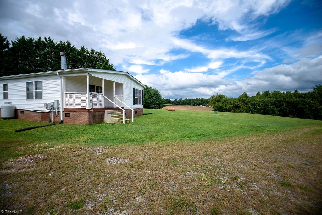 2073 Macedonia Church Road Ronda, NC 28670 - Photo 1 of 41 Gallery Image 1