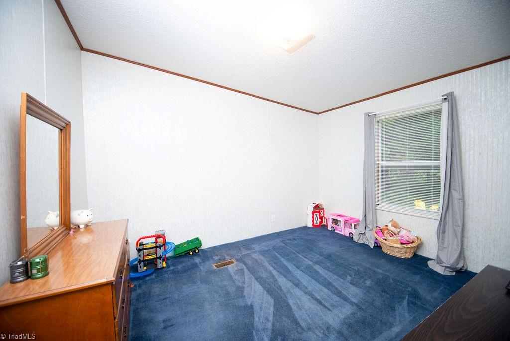 2073 Macedonia Church Road Ronda, NC 28670 - Photo 27 of 41 Gallery Image 27
