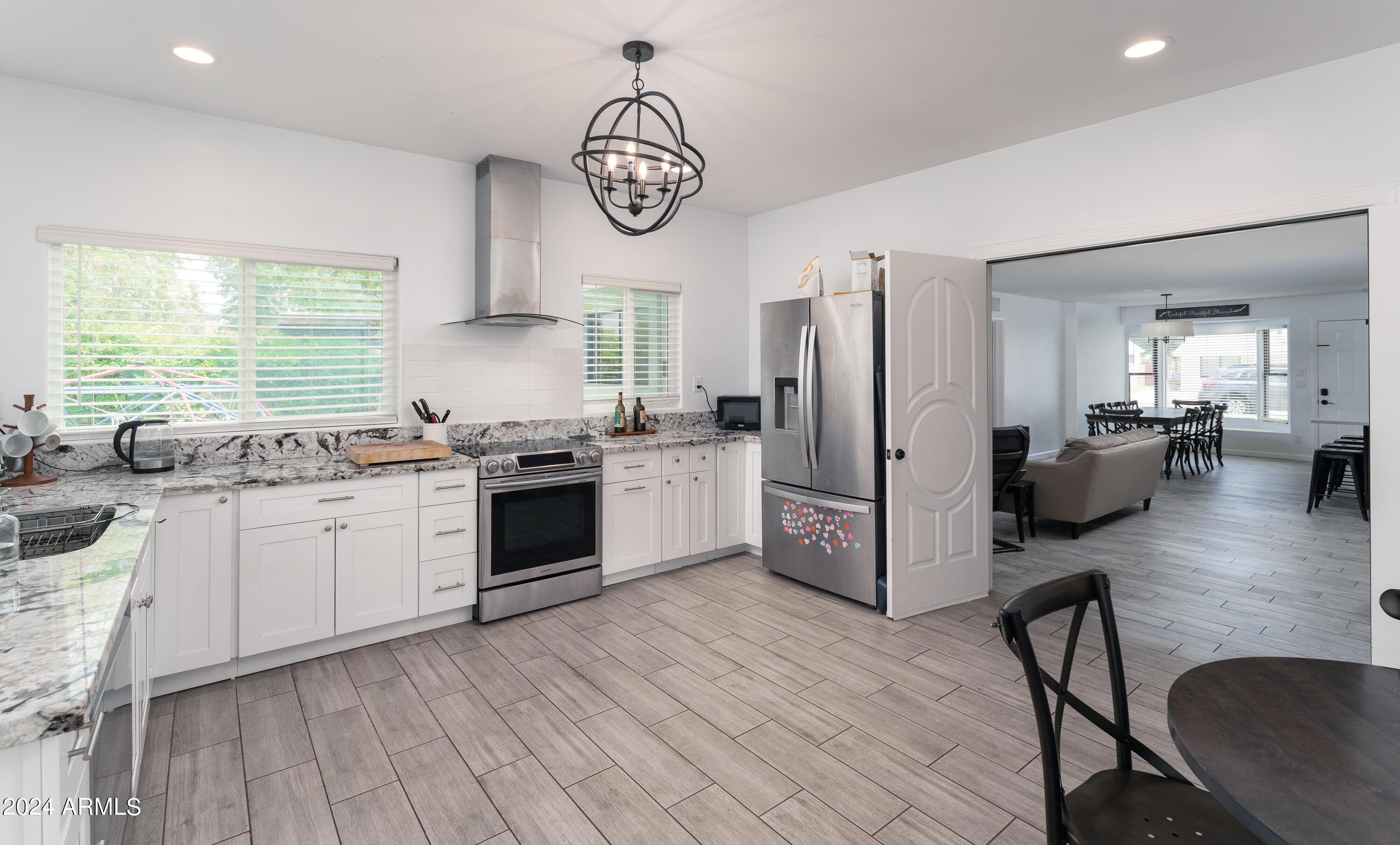 7720 North 17th Avenue Phoenix, AZ 85021 - Photo 9 of 25 in-law suite kitchen