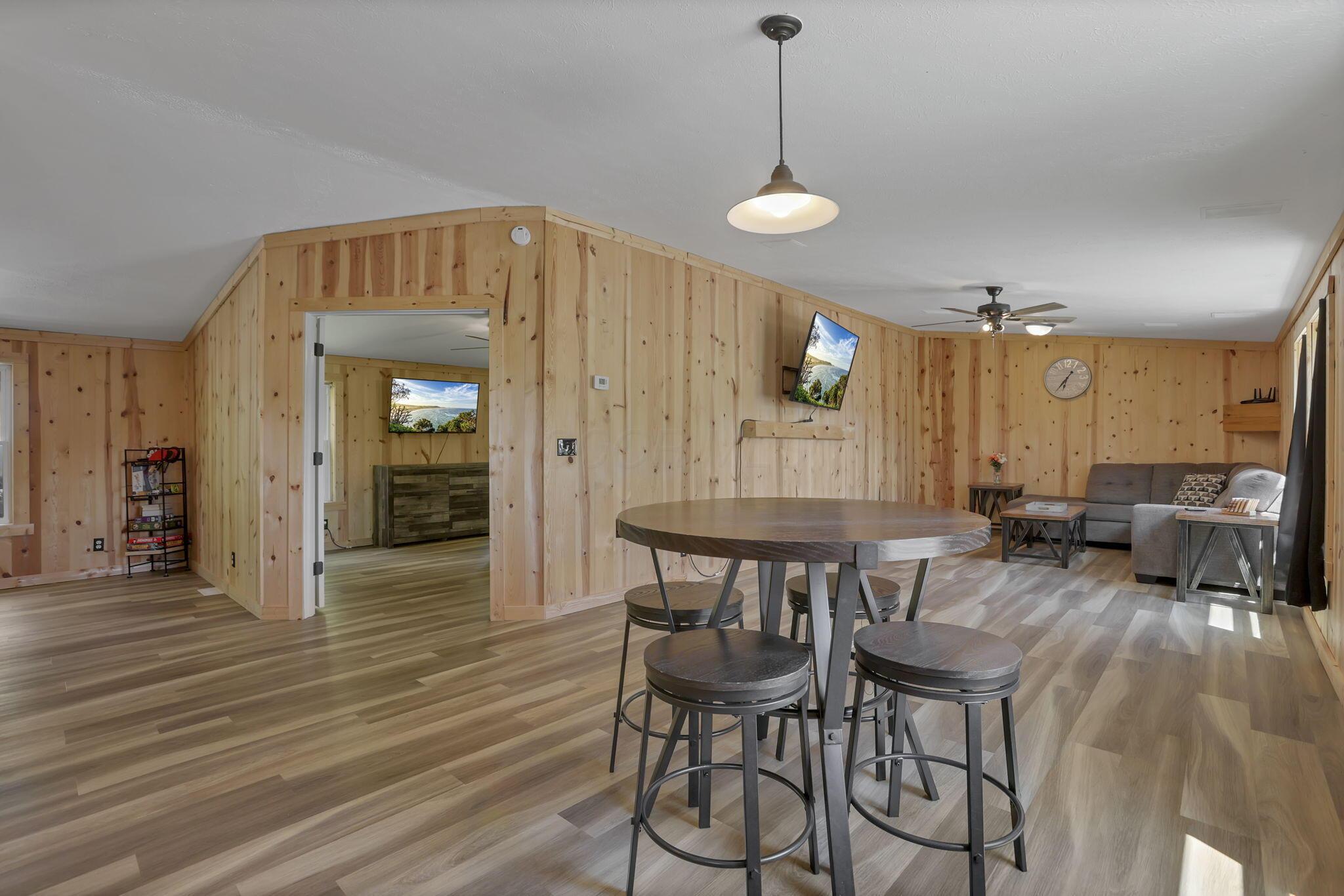 18682 Griffith Road Logan, OH 43138 - Photo 43 of 44 18682 open floor plan