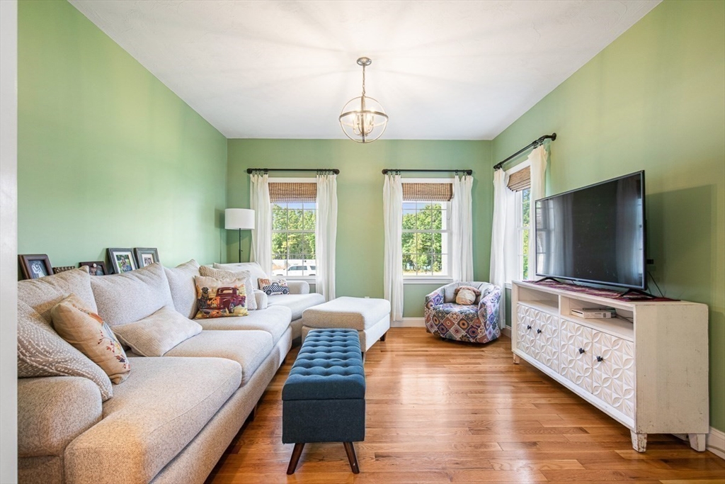 32 Ridge Street Berkley, MA 02779 - Photo 15 of 42 Gallery Image 15
