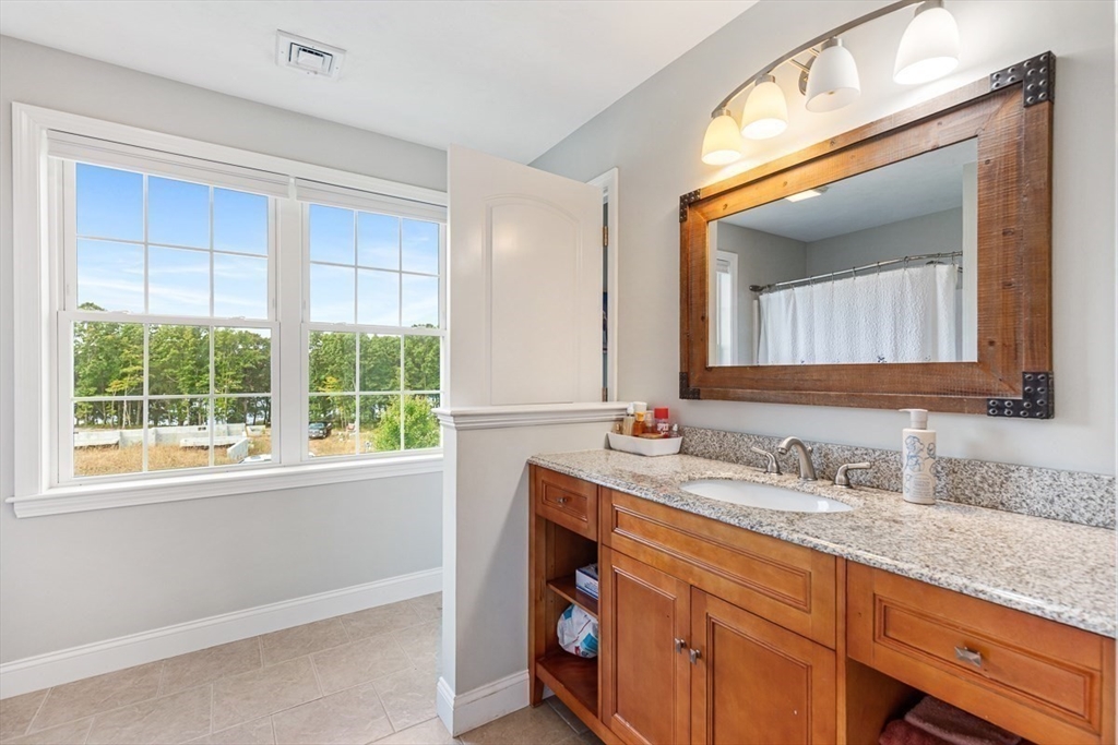 32 Ridge Street Berkley, MA 02779 - Photo 29 of 42 Gallery Image 29