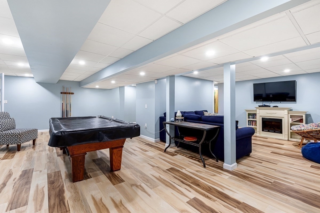 32 Ridge Street Berkley, MA 02779 - Photo 33 of 42 Gallery Image 33