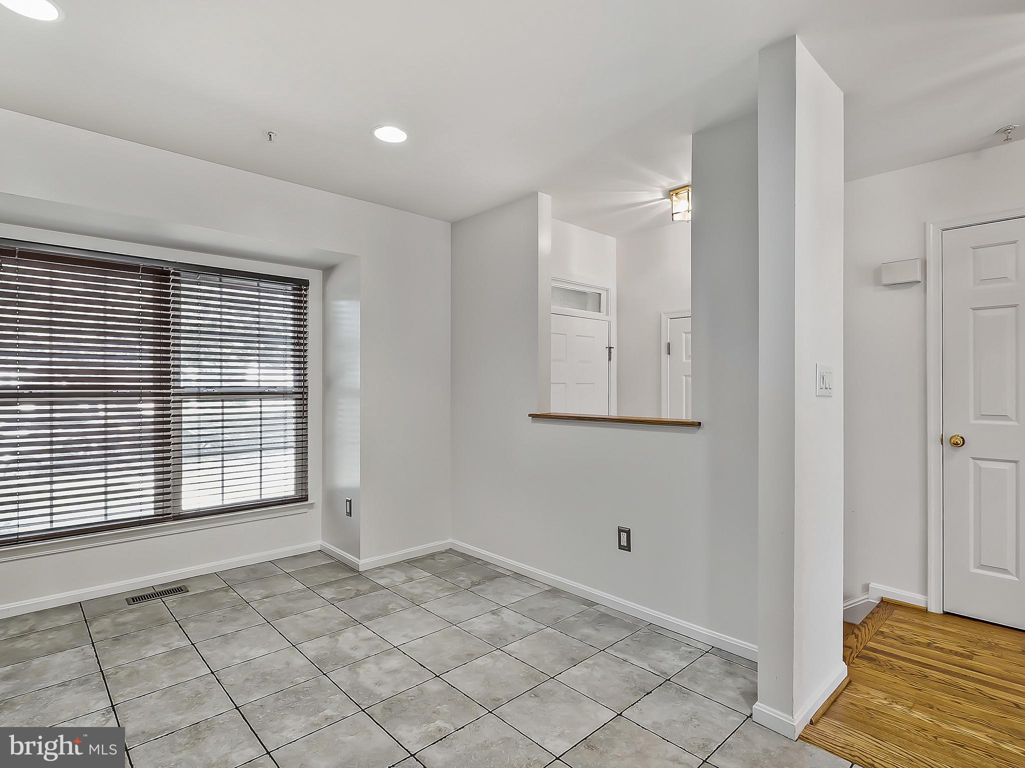 16820 Centerfield Way Olney, MD 20832 - Photo 6 of 48 Kitchen with Island and/or Table Space