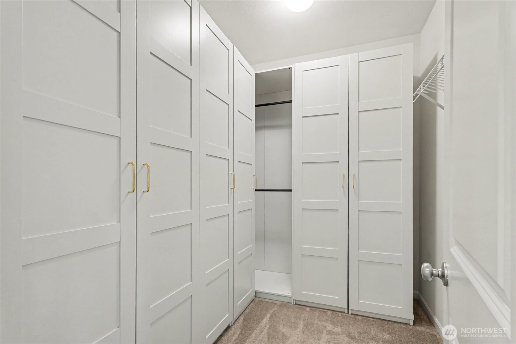 3720 196th Place Southeast Bothell, WA 98012 - Photo 27 of 37 Gallery Image 27