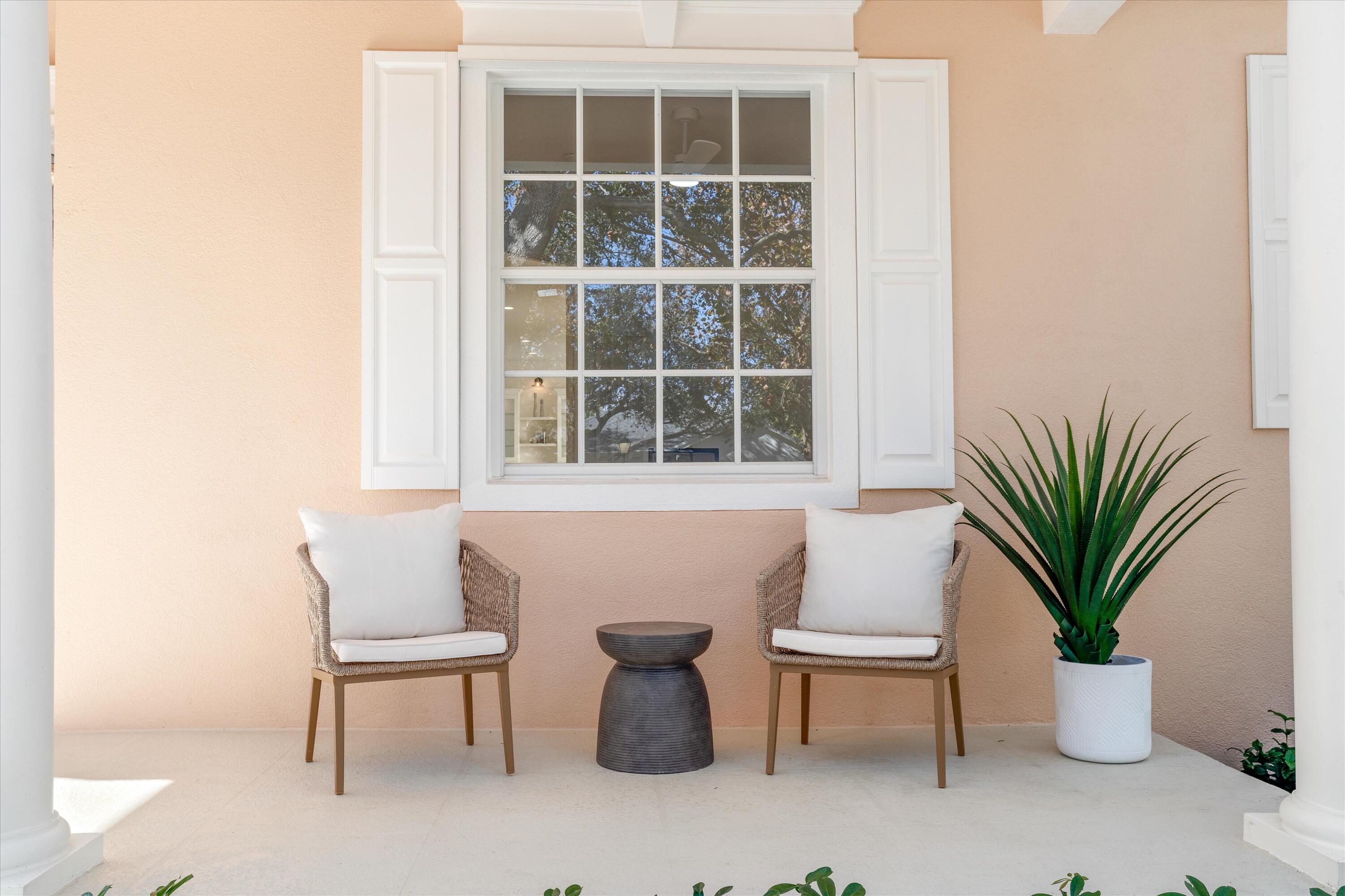 176 Paradise Circle Jupiter, FL 33458 - Photo 2 of 35 19-176 Paradise Circle Jupiter FL-204