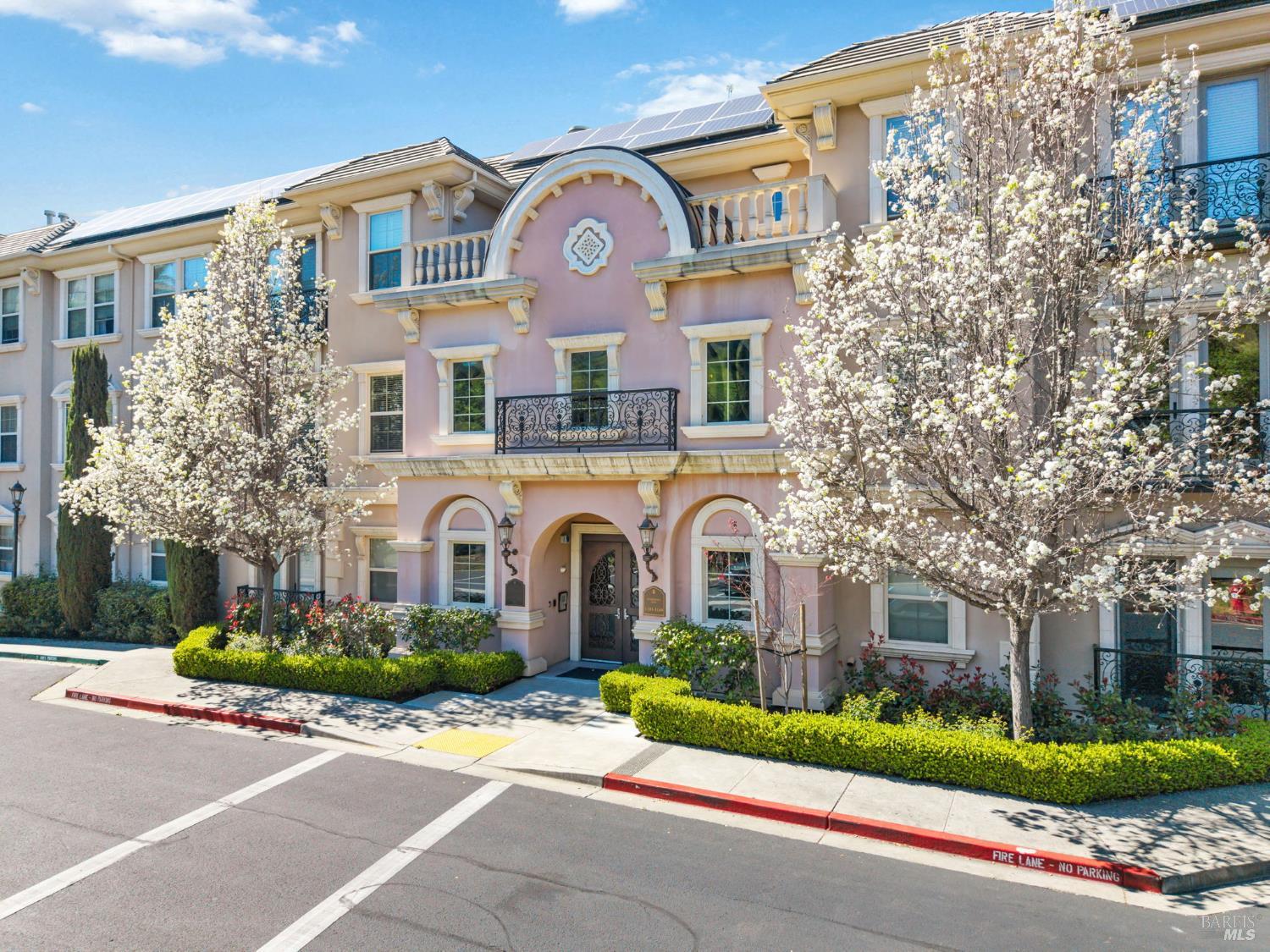 1139 Symphony Way Vallejo, CA 94591 - Photo 32 of 35