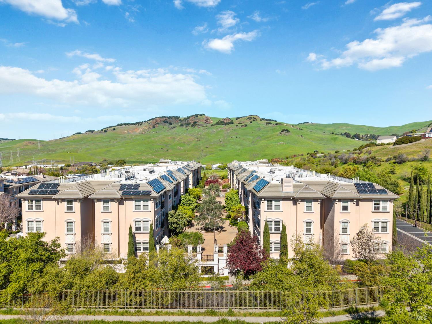 1139 Symphony Way Vallejo, CA 94591 - Photo 34 of 35